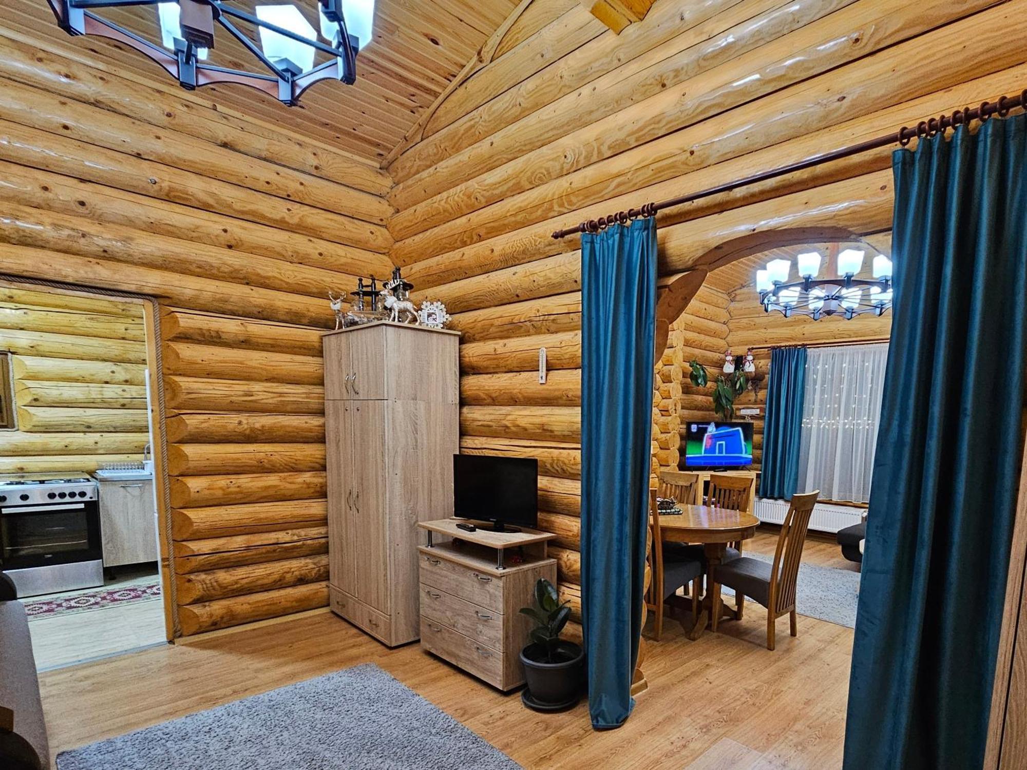 Cabana Alesia, Relaxare La Poalele Raraului Campulung Moldovenesc Exterior photo